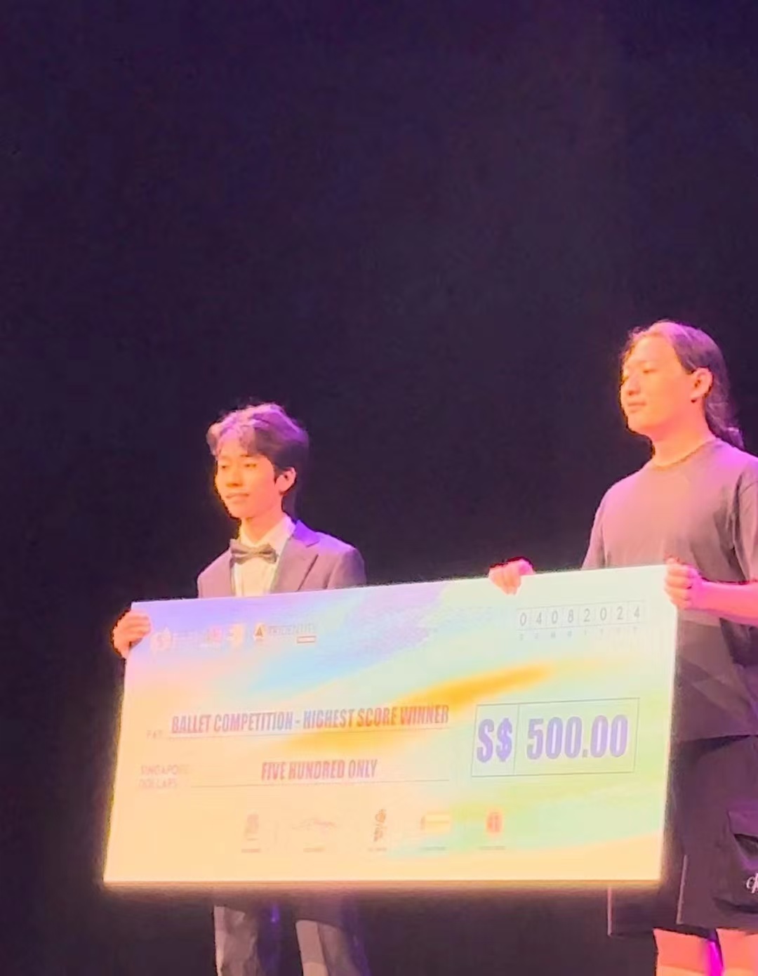 文化艺术比赛评审现场